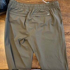 Vuori Mens Drawstring dress pants - olive XL